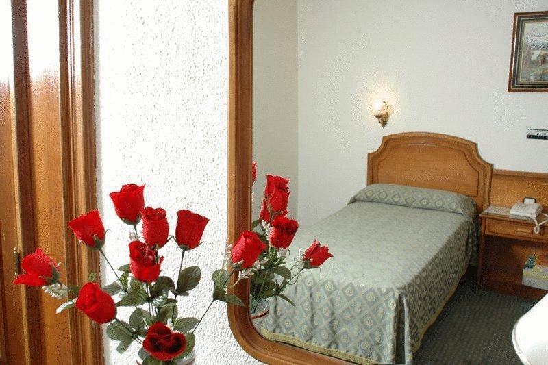 Senorial Hotell Madrid Rum bild