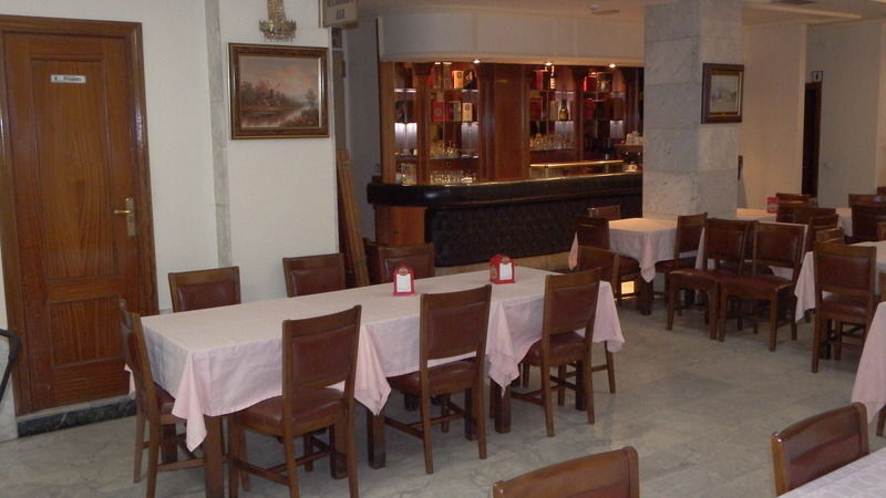 Senorial Hotell Madrid Exteriör bild