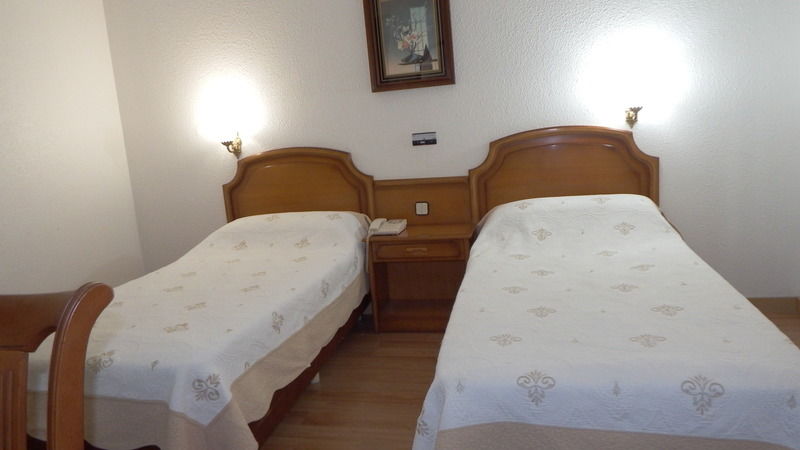 Senorial Hotell Madrid Exteriör bild